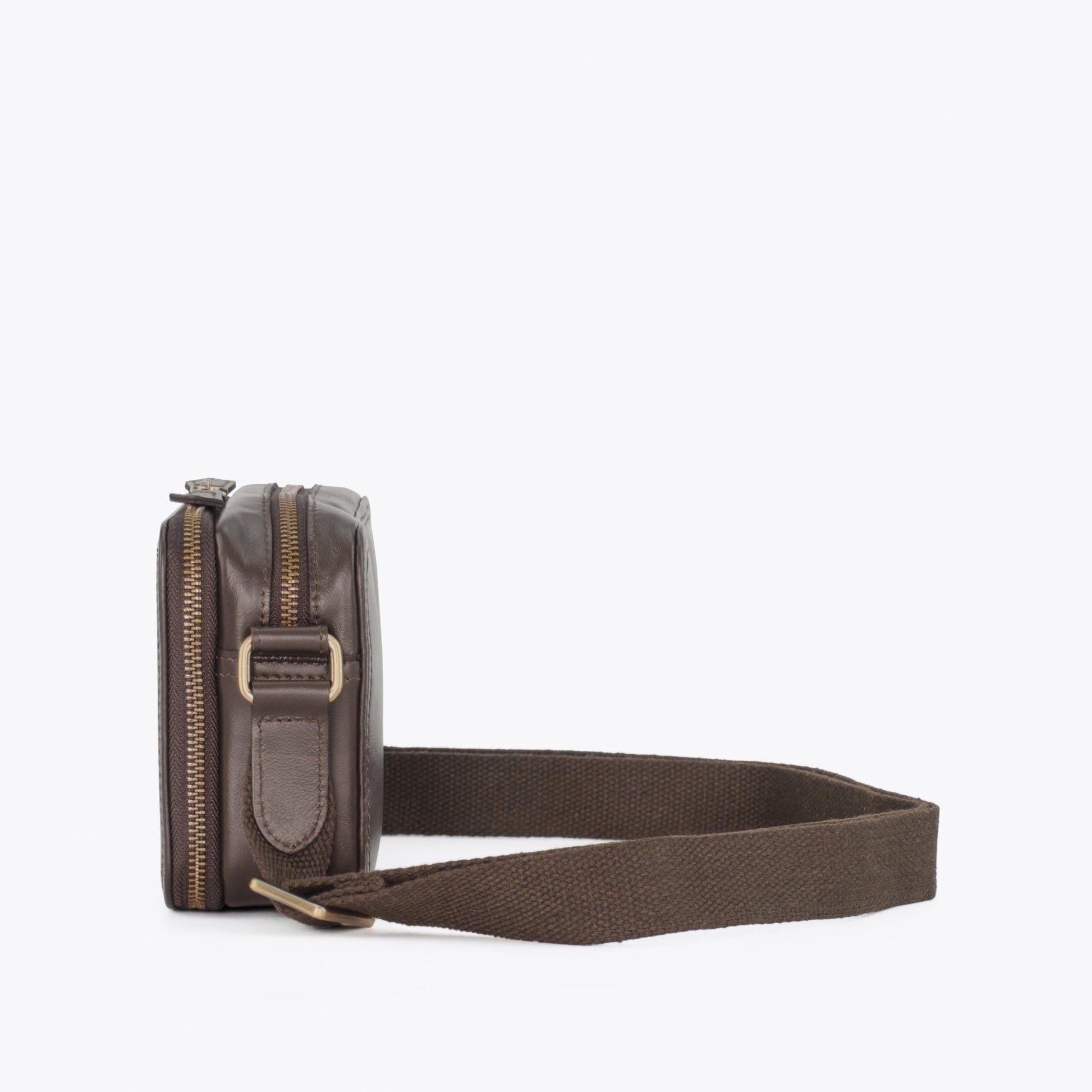 METRO Sling Compact - Brown - www.countryhide.com