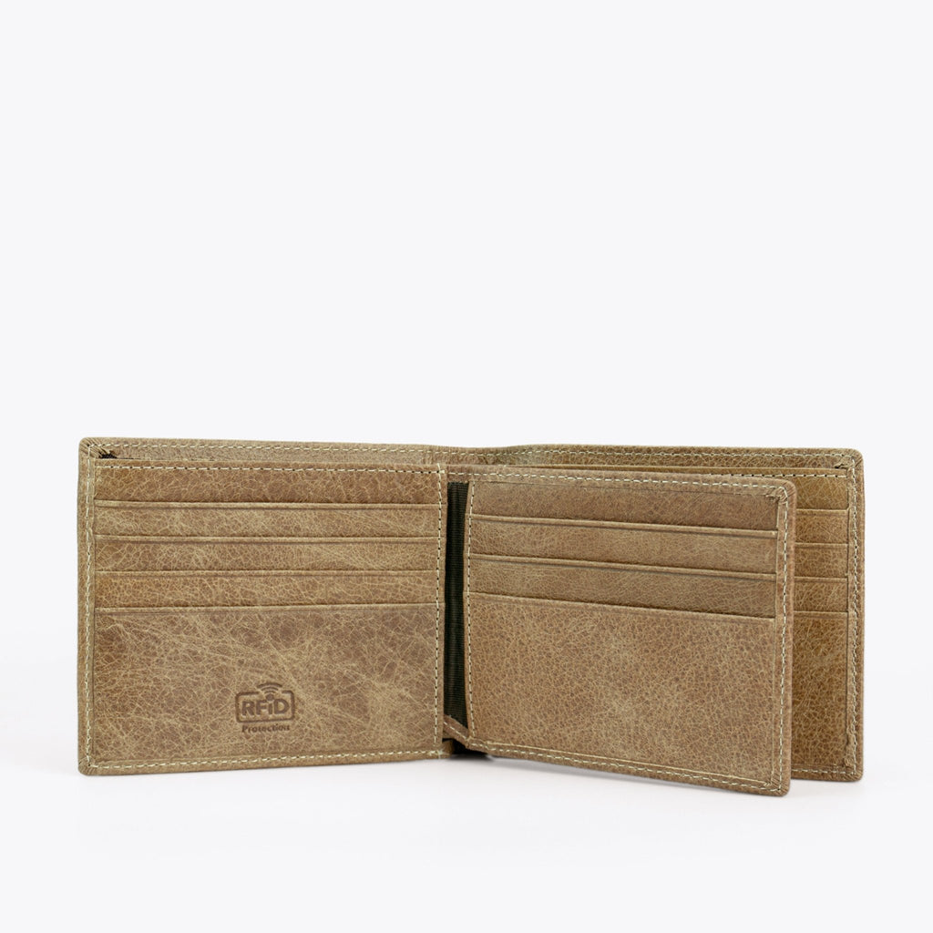 GAEUL Billfold Wallet - Biscotti - www.countryhide.com