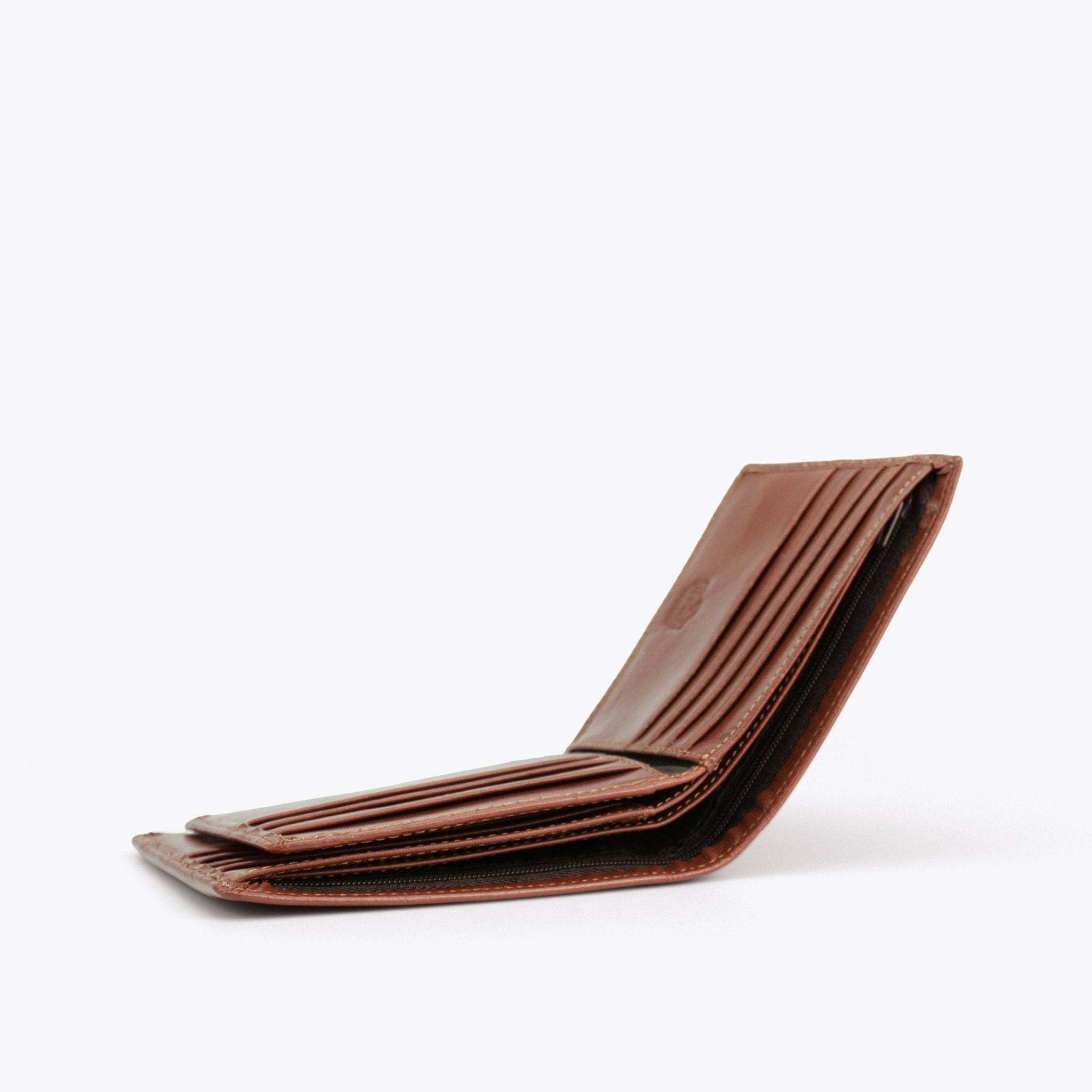 GAEUL Billfold Wallet - Mahogany - www.countryhide.com