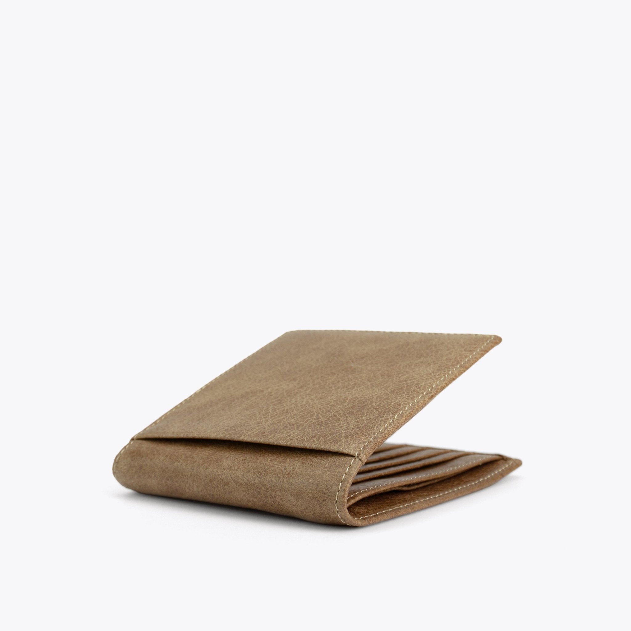 GAEUL Short Wallet - Biscotti - www.countryhide.com