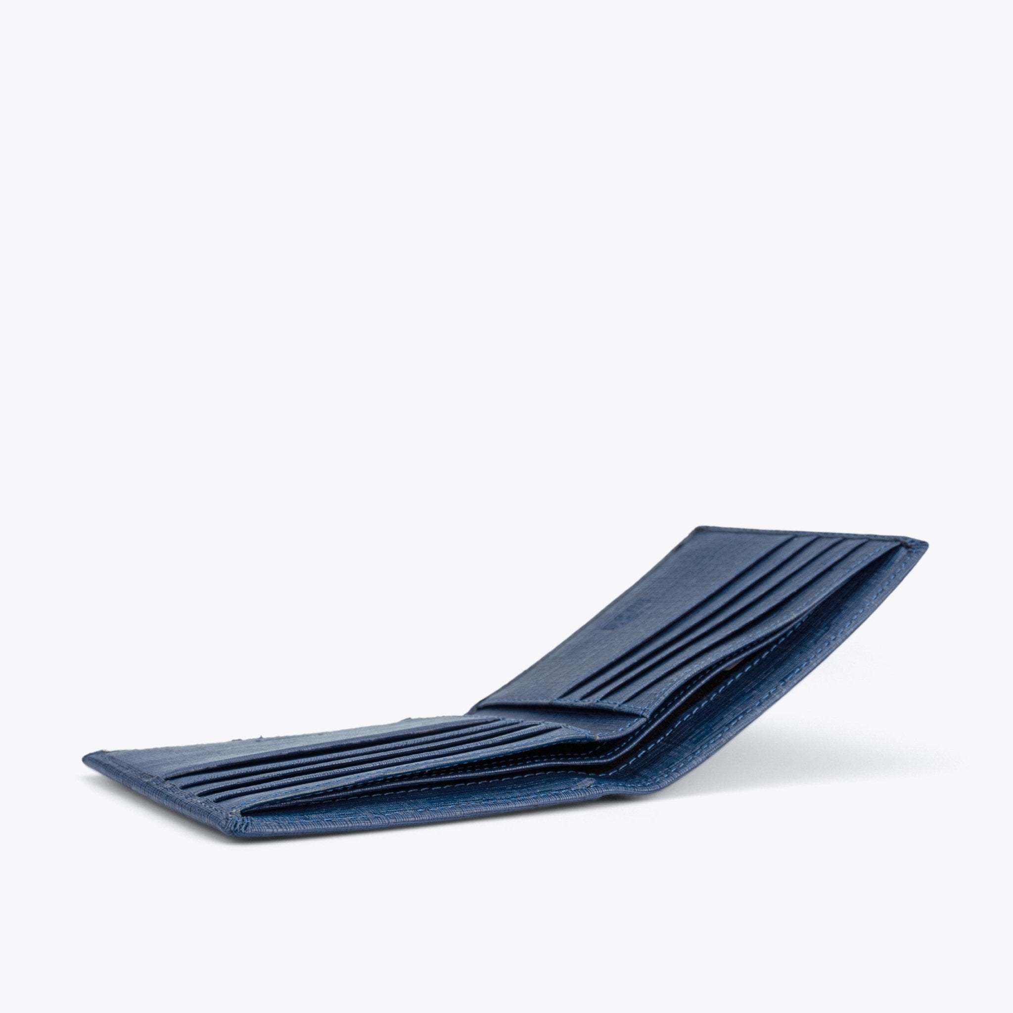 GAEUL Short Wallet - Navy - www.countryhide.com