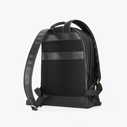 METRO Backpack - Black - www.countryhide.com