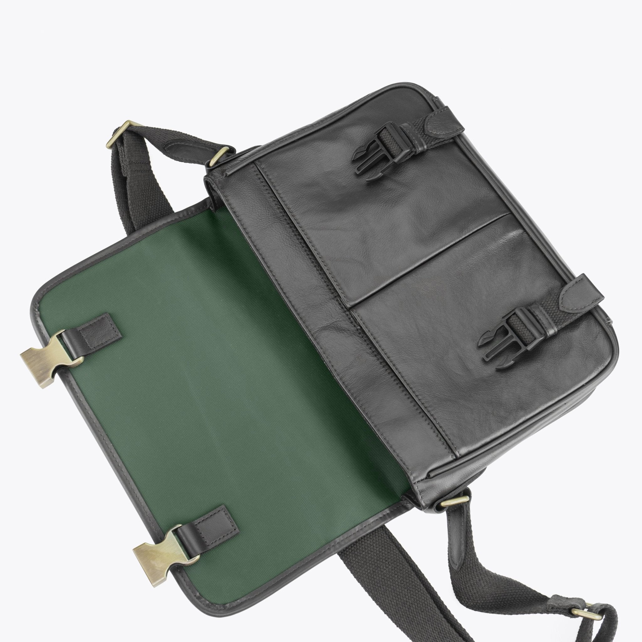 METRO Messenger - Black - www.countryhide.com