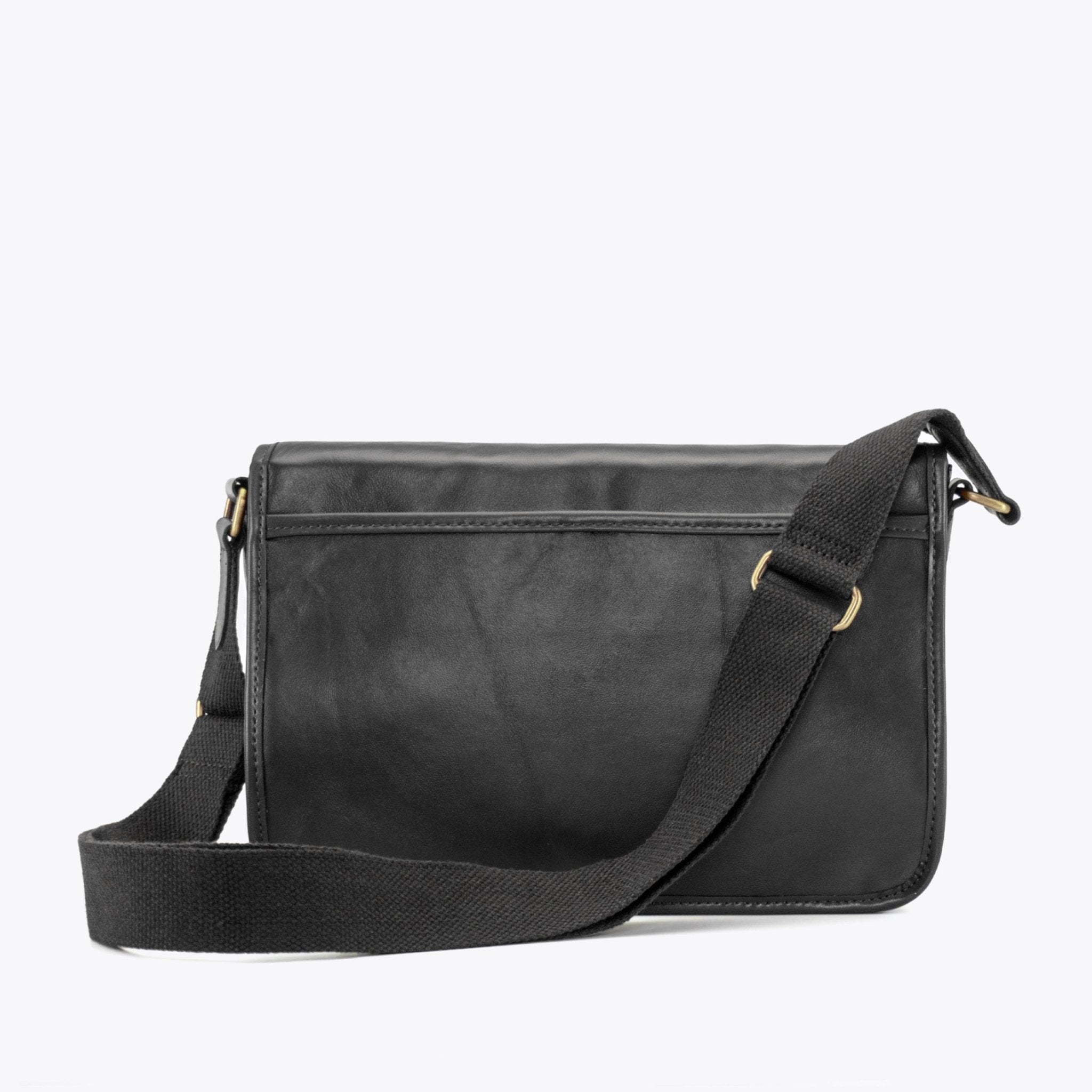 METRO Messenger - Black - www.countryhide.com