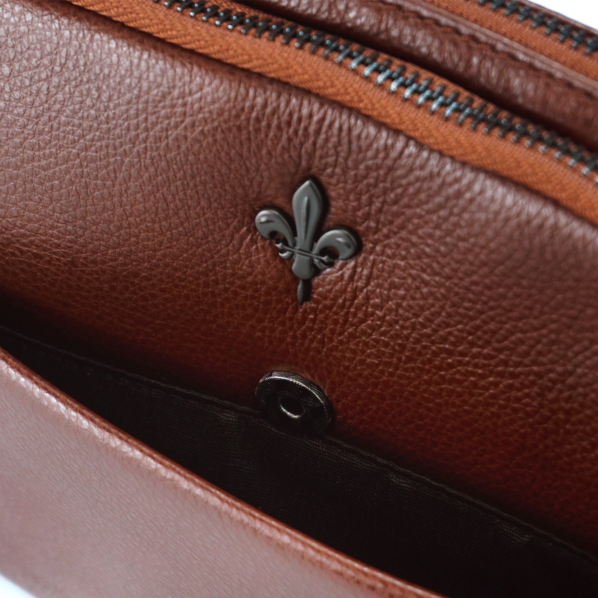 MUIR Pouch - www.countryhide.com